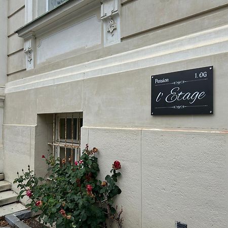 Pension L'Etage Melk Exteriör bild